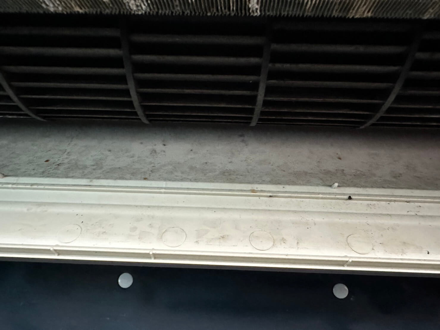 [弘楠空調案例]吳小姐家中冷氣需要保養的第2張圖片